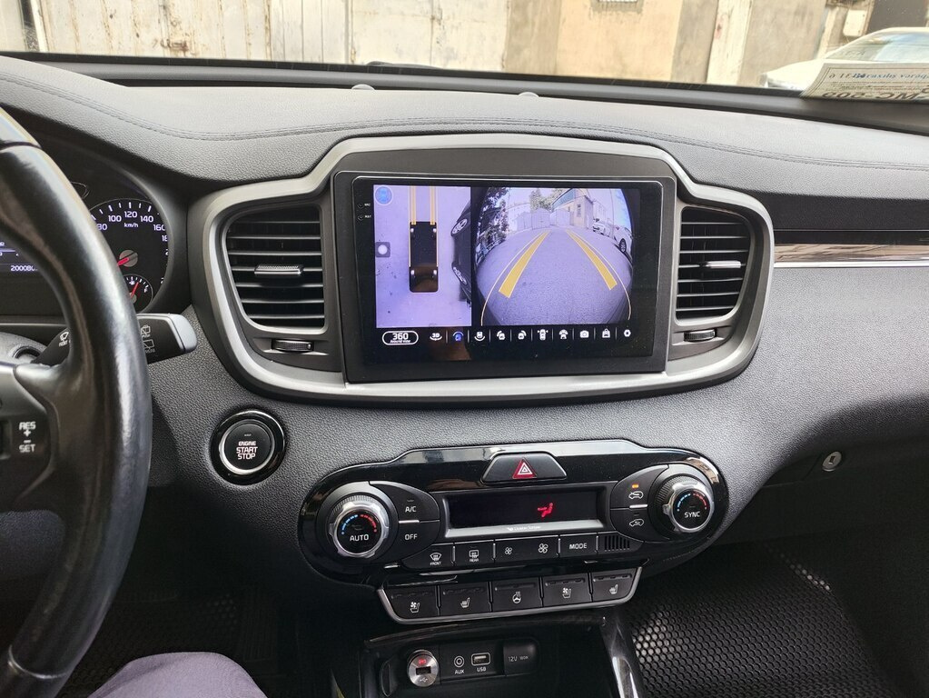 2015 Kia Sorento, 2.0L, 209000km - Image 2