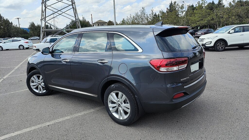 2015 Kia Sorento, 2.0L, 209000km - Image 13