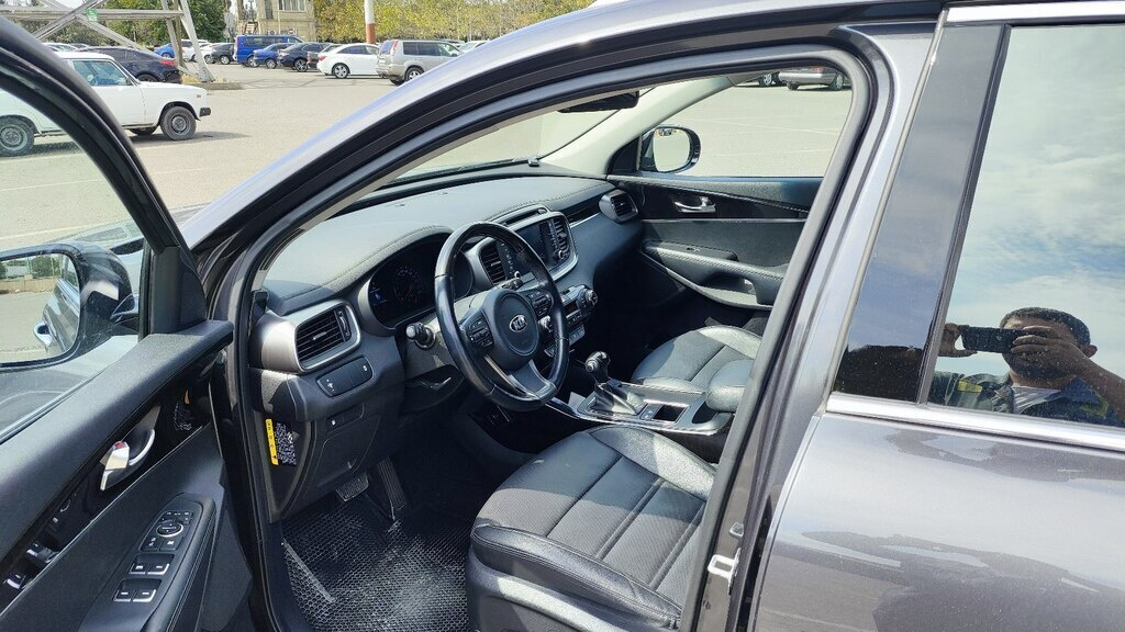 2015 Kia Sorento, 2.0L, 209000km - Image 9