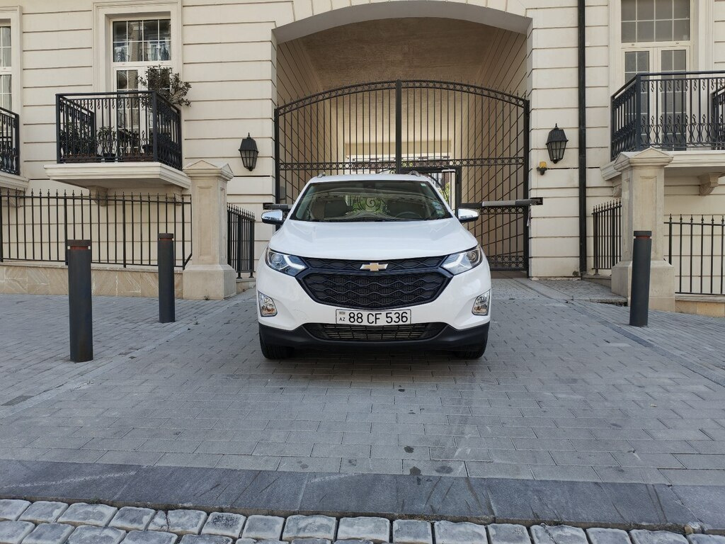 2018 Chevrolet Equinox, 1.5L, 186684km - Image 4