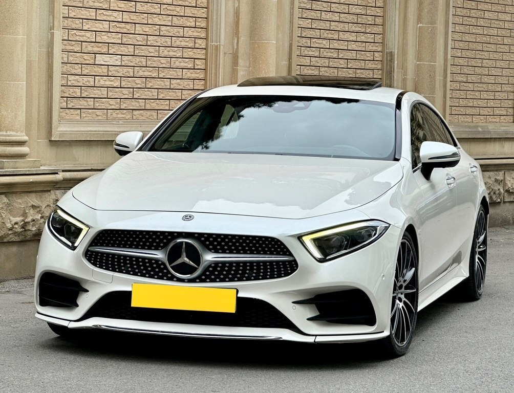 2018 Mercedes CLS 350, 2.0L, 124000km - Image 2