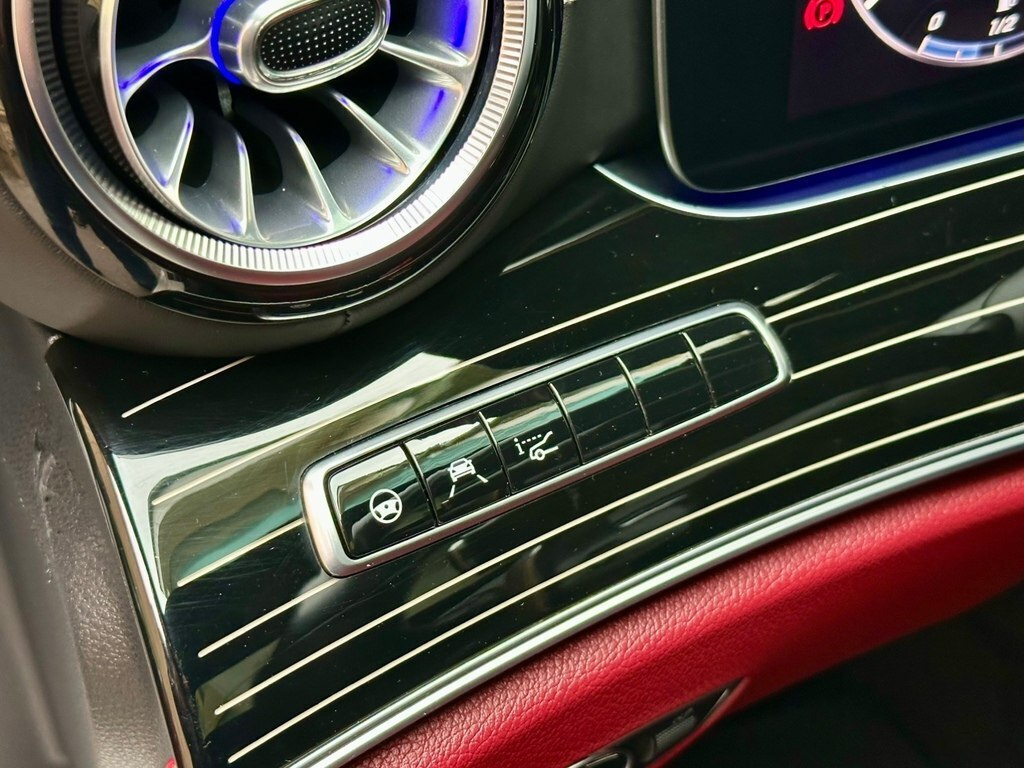 2018 Mercedes CLS 350, 2.0L, 124000km - Image 13