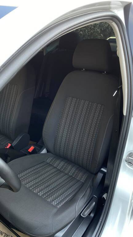 2018 Volkswagen Polo, 1.6L, 116000km - Image 10