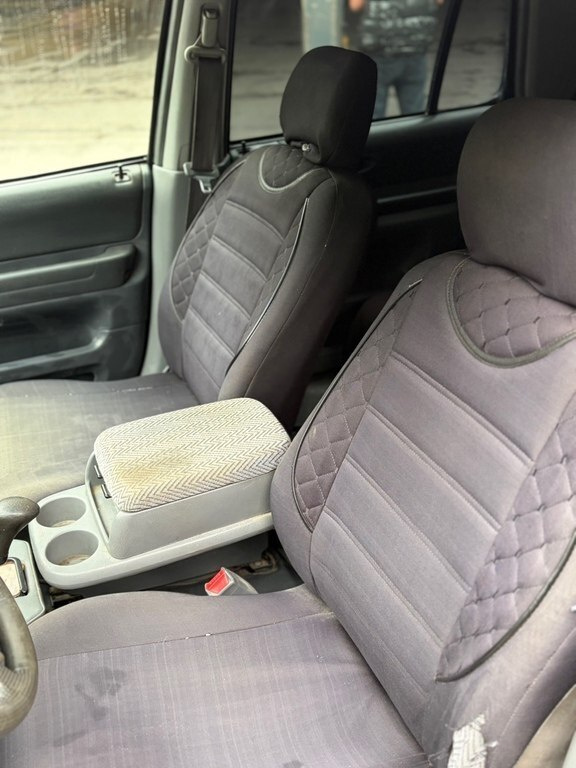 1996 Honda CR-V, 2.0L, 378000km - Image 7