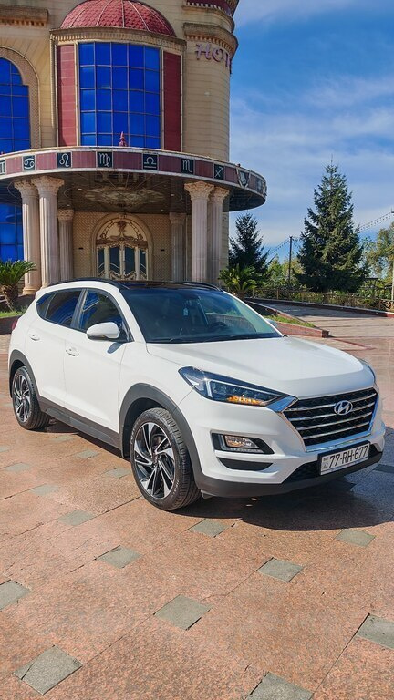 2019 Hyundai Tucson, 2.0L, 87354km - Image 2