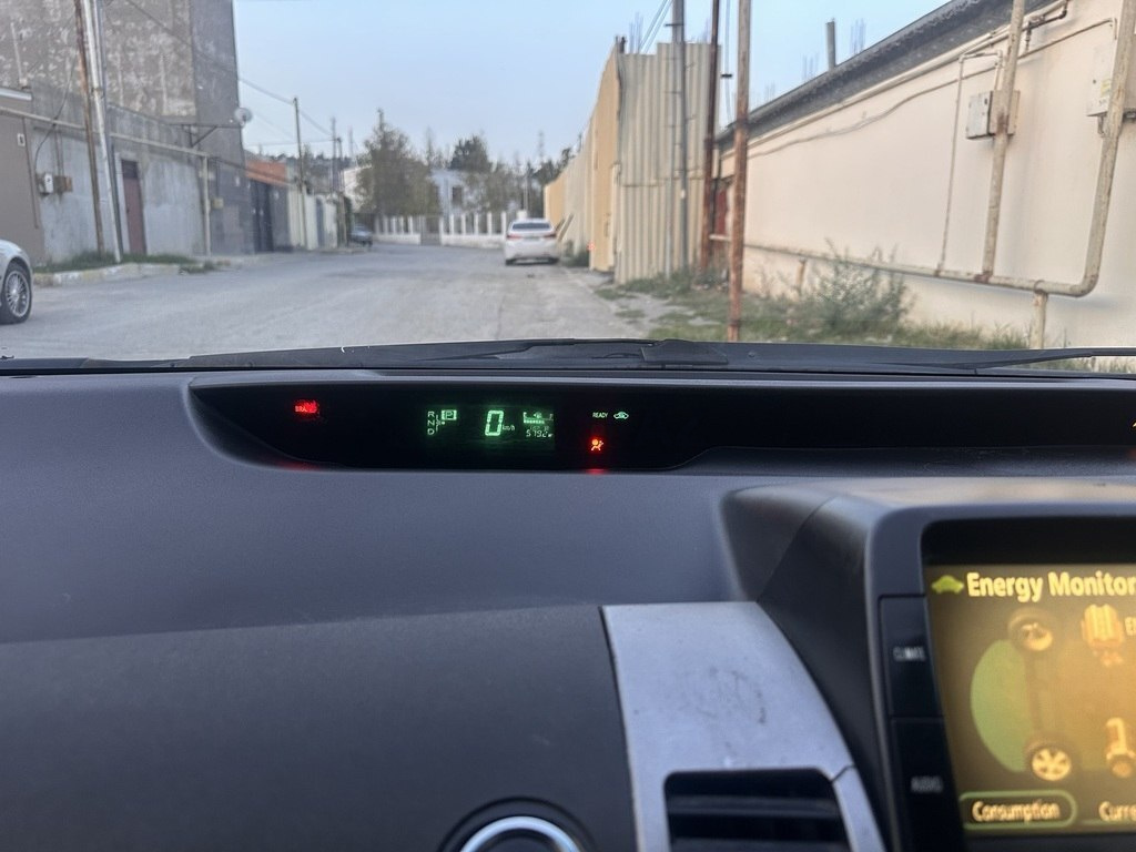 2007 Toyota Prius, 1.5L, 200000km - Image 6