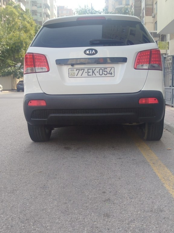 2010 Kia Sorento, 2.0L, 310000km - Image 7