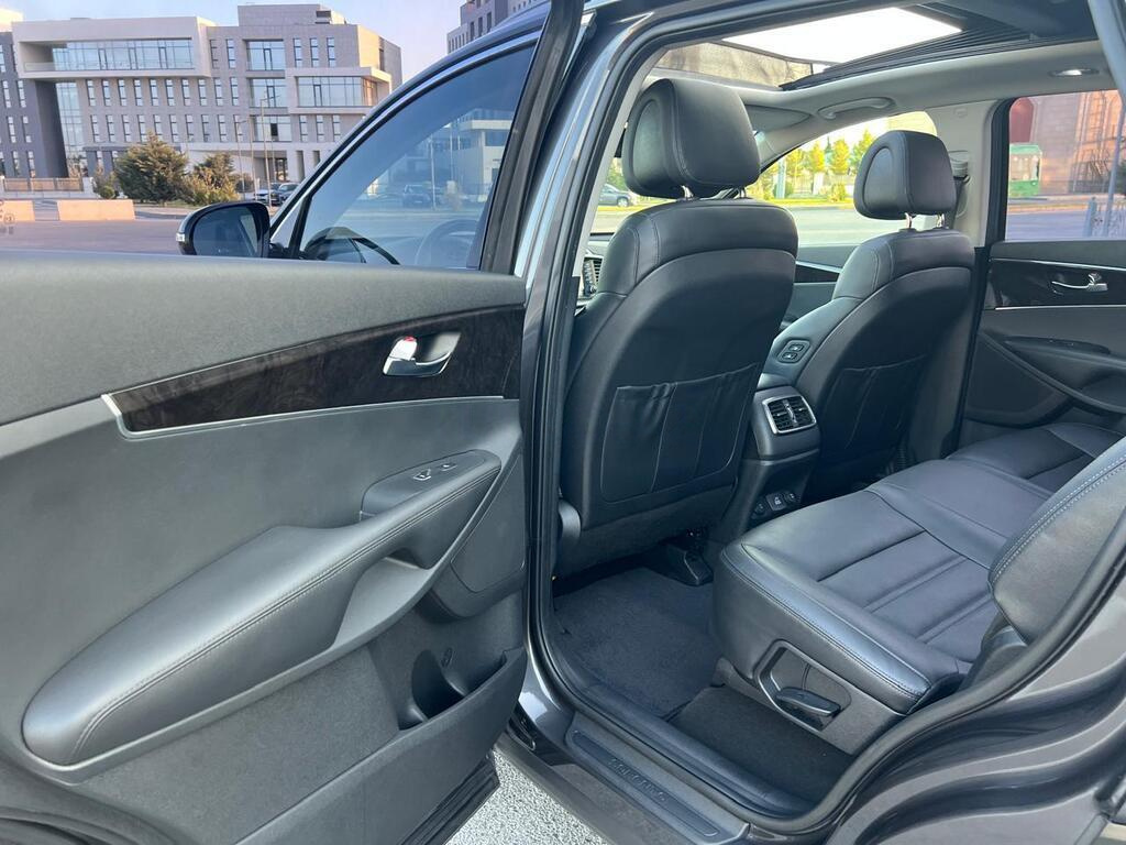 2016 Kia Sorento, 2.0L, 158390km - Image 13