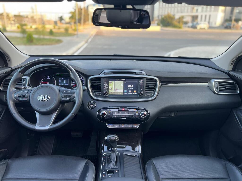 2016 Kia Sorento, 2.0L, 158390km - Image 10