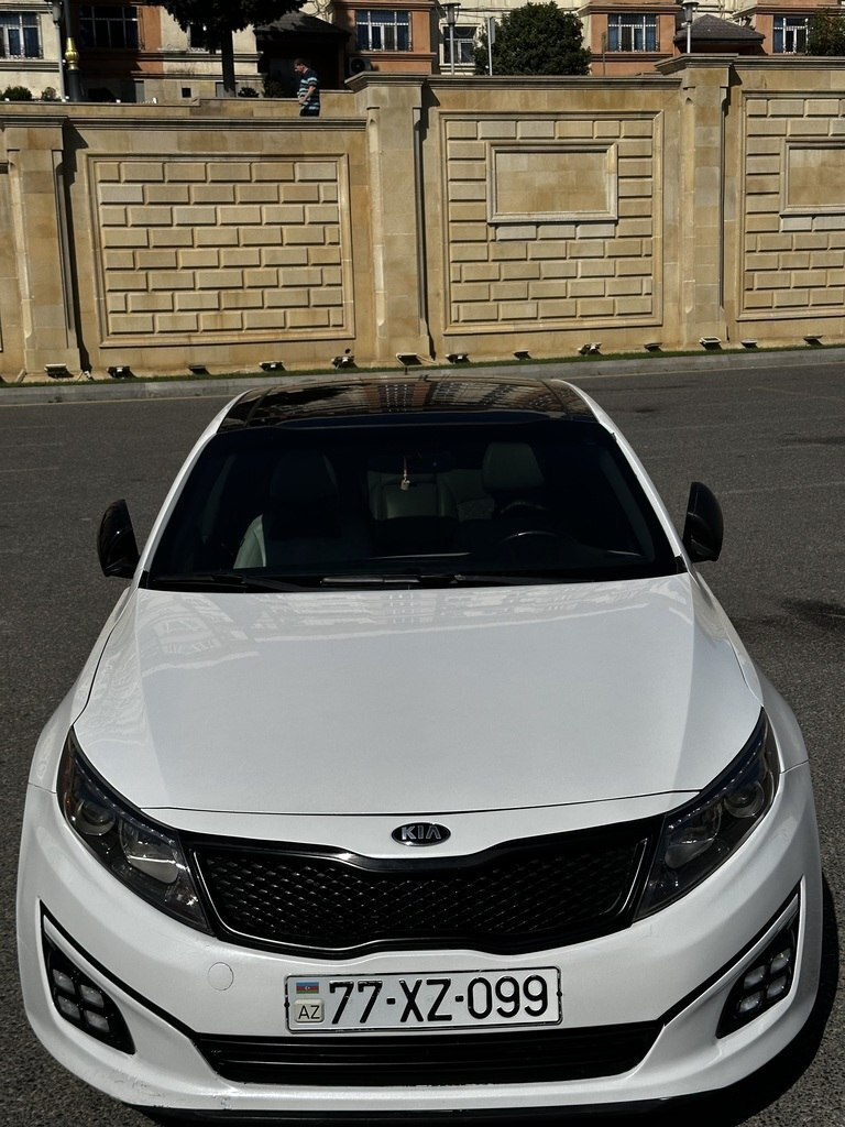 2015 Kia Optima, 2.0L, 234000km - Image 12