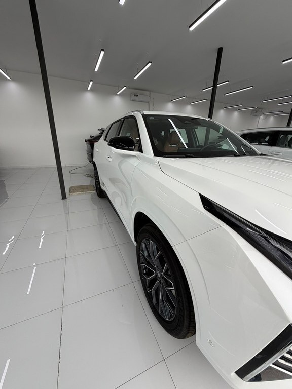 2025 Changan Uni-Z, 1.5L, 1km - Image 5