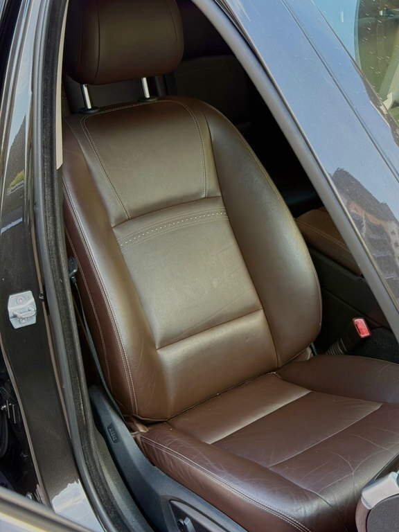 2015 BMW 528, 2.0L, 190000km - Image 15