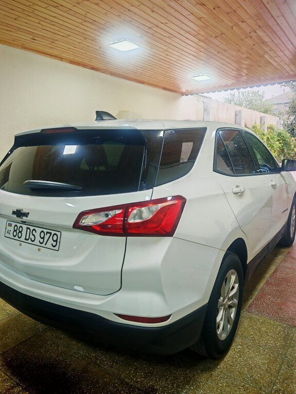 2019 Chevrolet Equinox, 1.5L, 168000km - Image 8