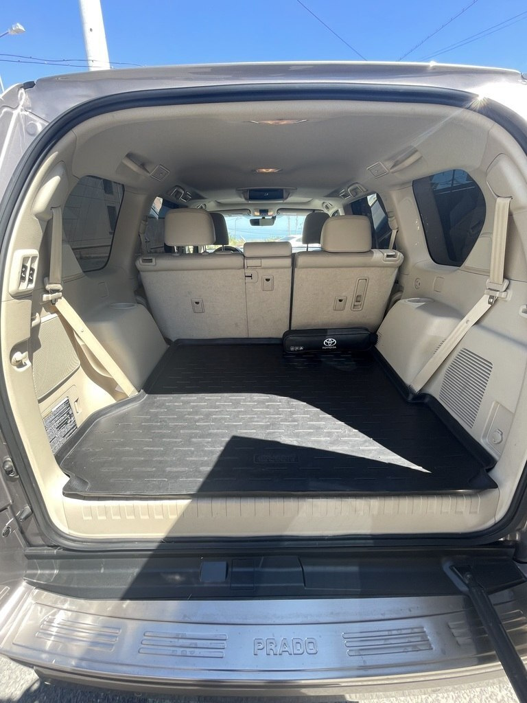 2018 Toyota Land Cruiser Prado, 3.0L, 111000km - Image 16