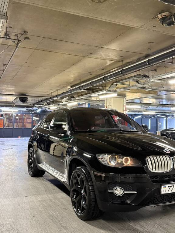 2012 BMW X6, 3.0L, 130000km - Image 3