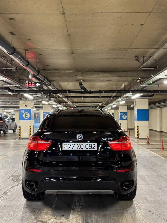 2012 BMW X6, 3.0L, 130000km - Image 8