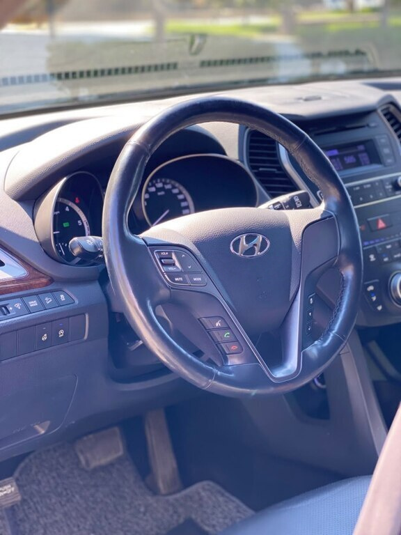 2017 Hyundai Santa Fe, 2.0L, 192000km - Image 19
