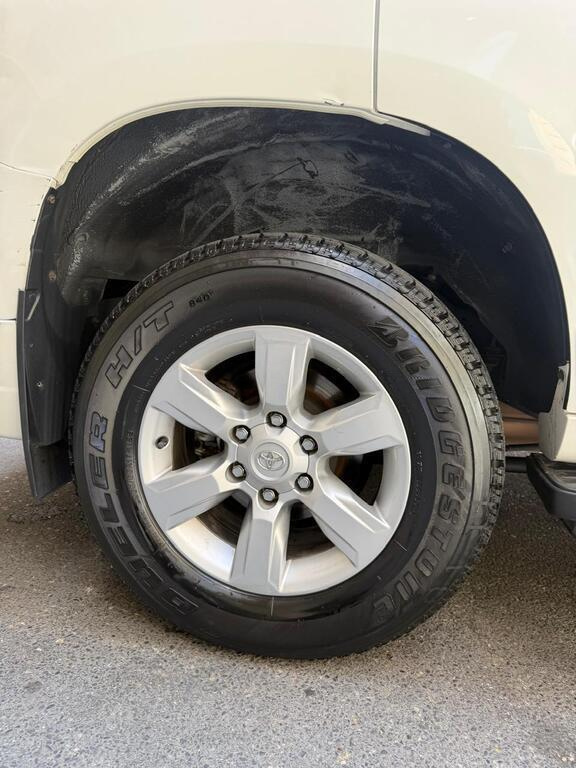 2015 Toyota Land Cruiser Prado, 2.7L, 147000km - Image 11