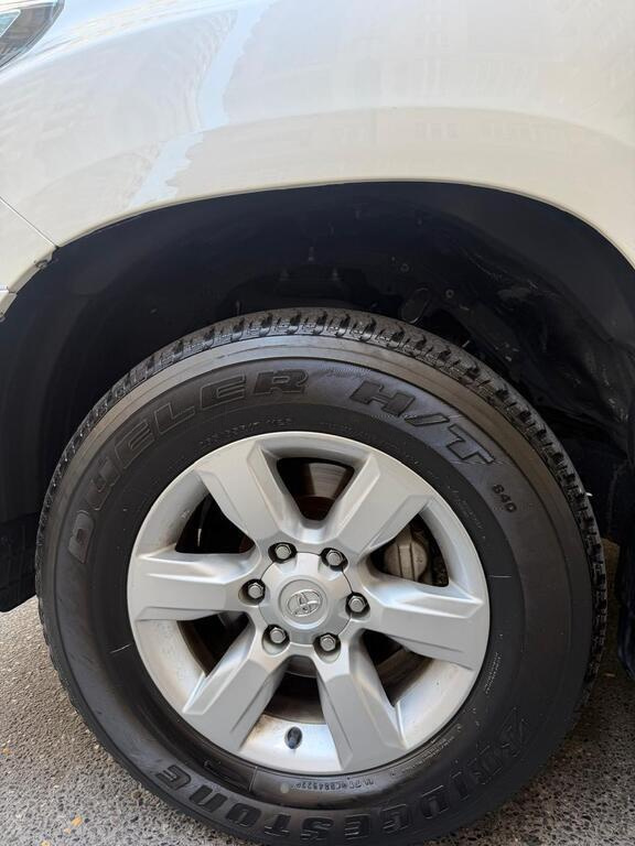 2015 Toyota Land Cruiser Prado, 2.7L, 147000km - Image 8