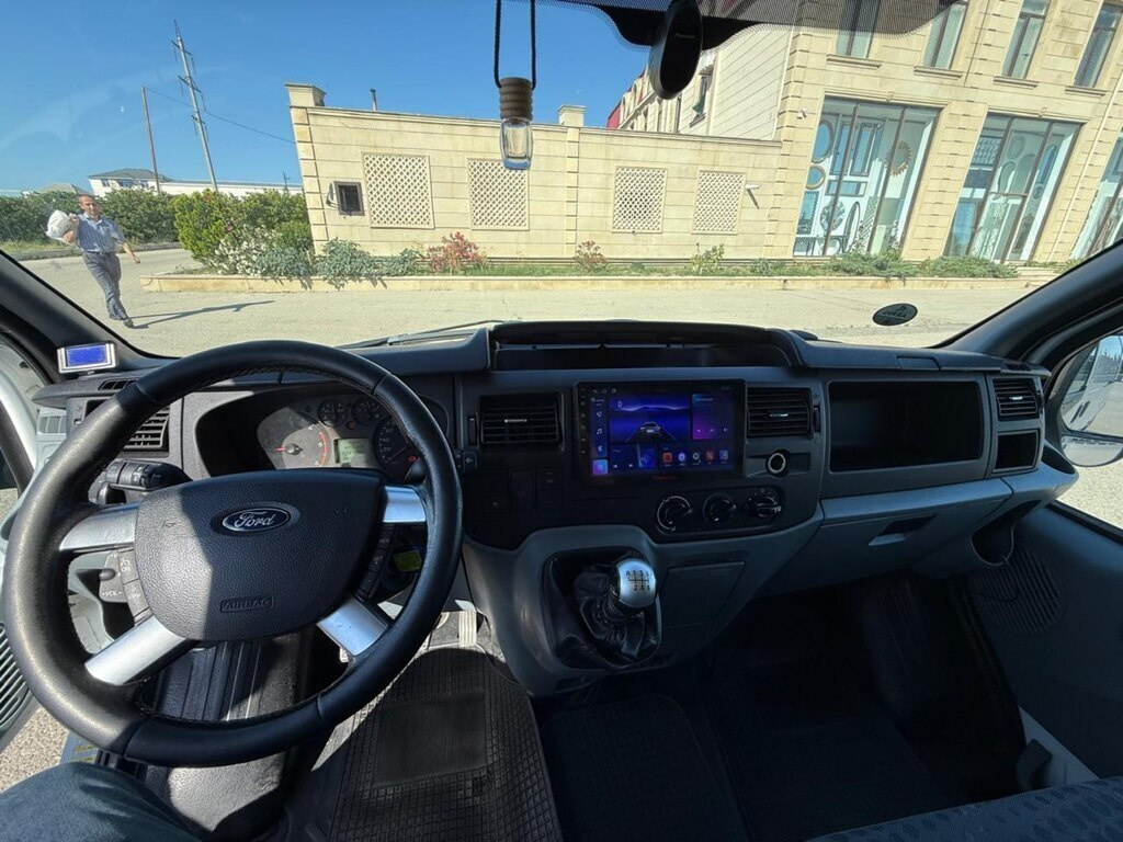 2011 Ford Transit, 2.4L, 211772km - Image 3