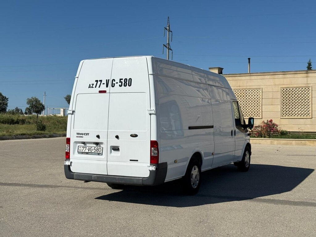 2011 Ford Transit, 2.4L, 211772km - Image 7