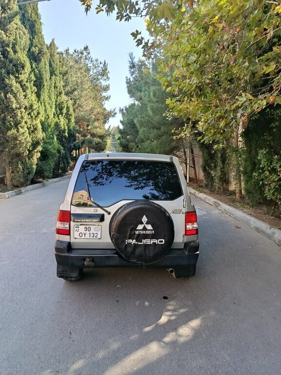 1999 Mitsubishi Pajero io, 1.8L, 330000km - Image 8