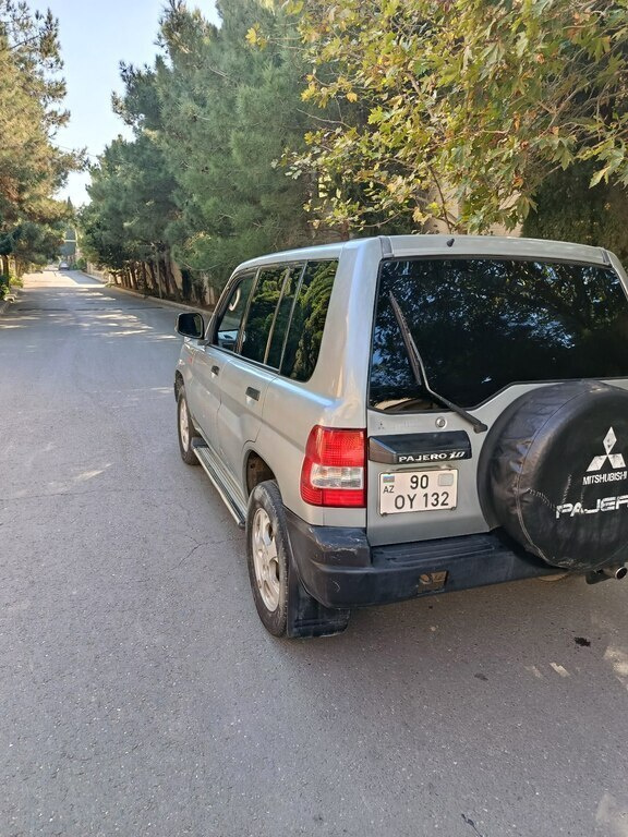 1999 Mitsubishi Pajero io, 1.8L, 330000km - Image 9