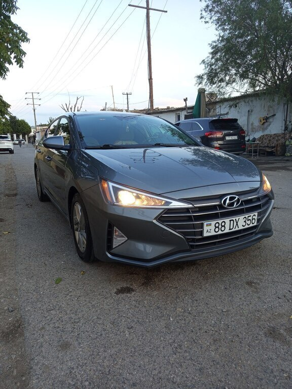 2018 Hyundai Elantra, 2.0L, 103642km - Image 16