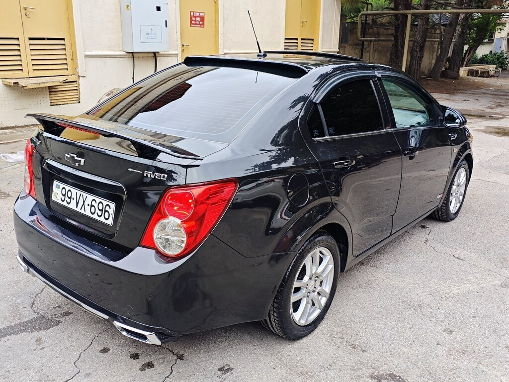 2013 Chevrolet Aveo, 1.6L, 175000km - Image 5