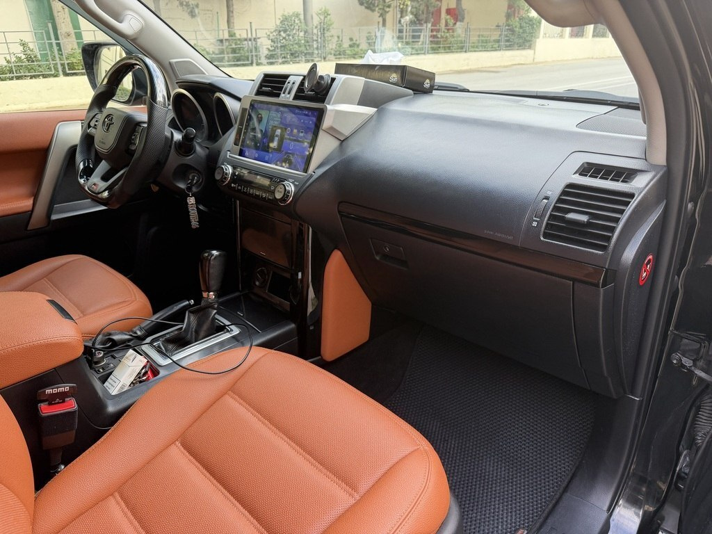 2014 Toyota Land Cruiser Prado, 2.7L, 159000km - Image 13