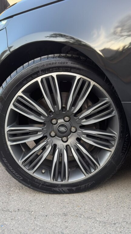 2017 Land Rover Range Rover, 3.0L, 125617km - Image 7