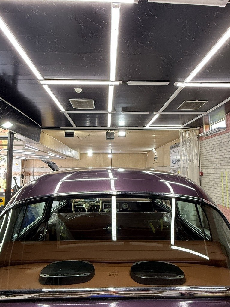1966 GAZ 21 "Volga", 2.5L, 10000km - Image 13