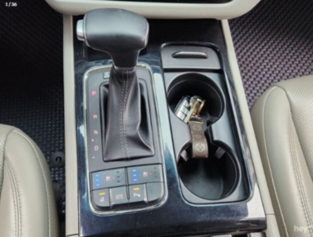 2017 Kia Carnival, 2.2L, 159000km - Image 6