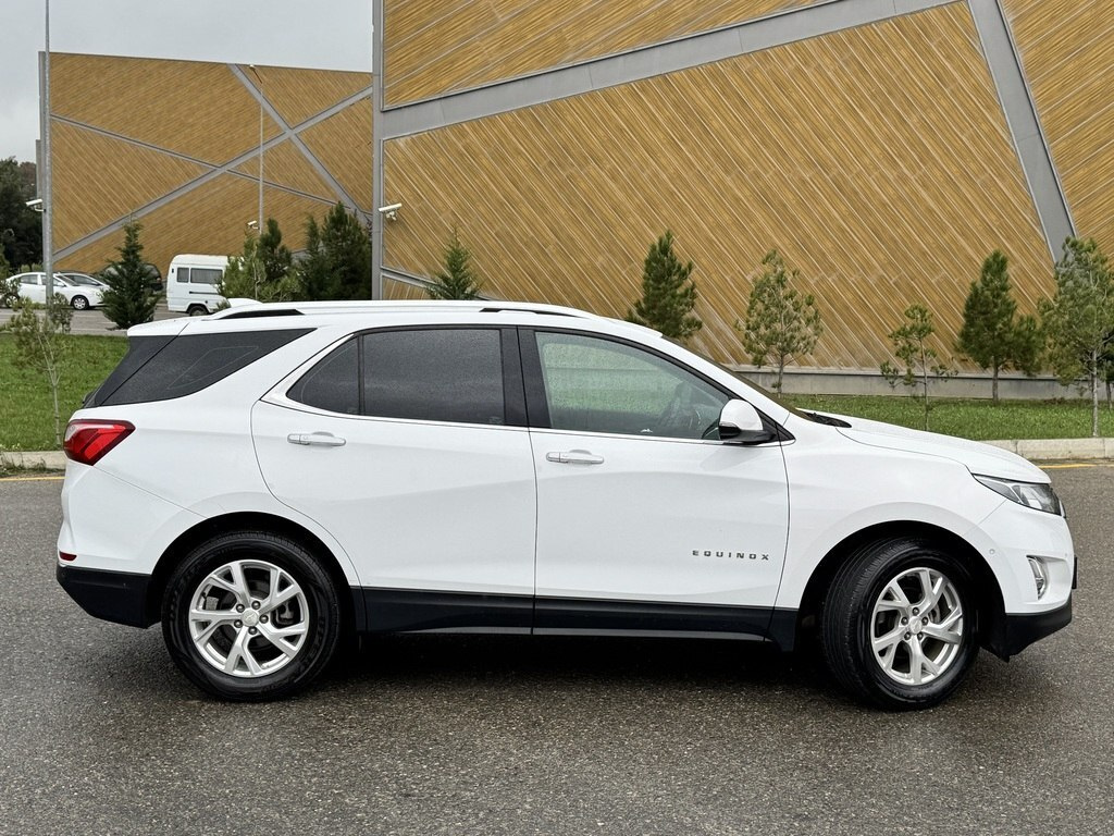 2018 Chevrolet Equinox, 1.6L, 147000km - Image 11