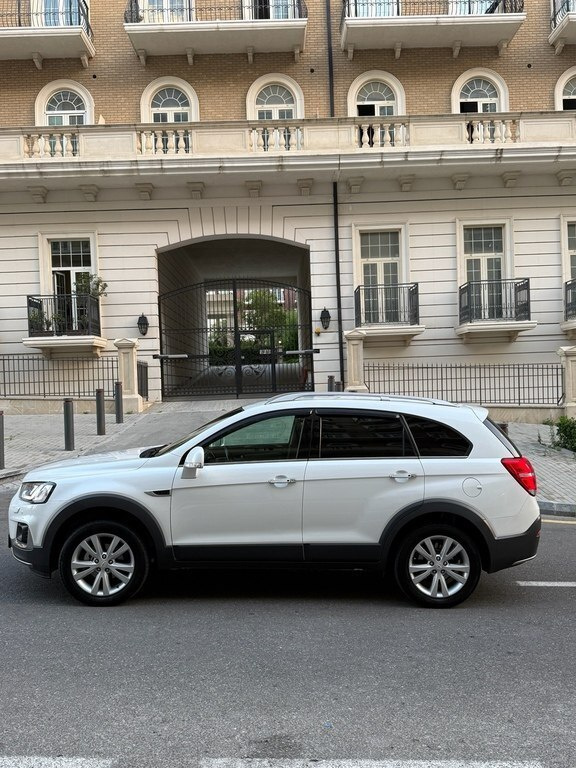 2016 Chevrolet Captiva, 2.4L, 139000km - Image 7