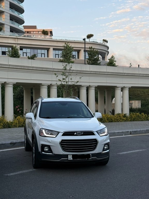 2016 Chevrolet Captiva, 2.4L, 139000km - Image 10