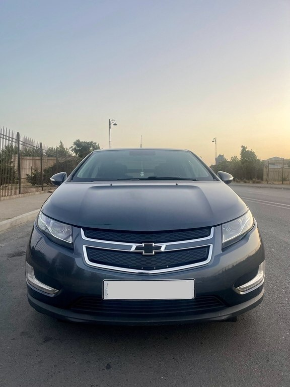 2013 Chevrolet Volt, 1.4L, 310000km - Image 1