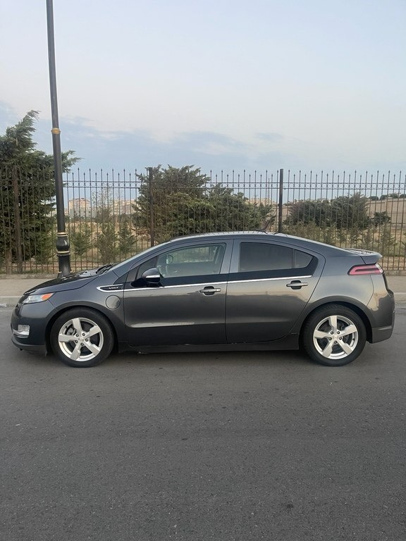 2013 Chevrolet Volt, 1.4L, 310000km - Image 4