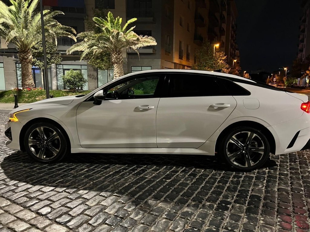 2020 Kia K5, 1.6L, 119000km - Image 2