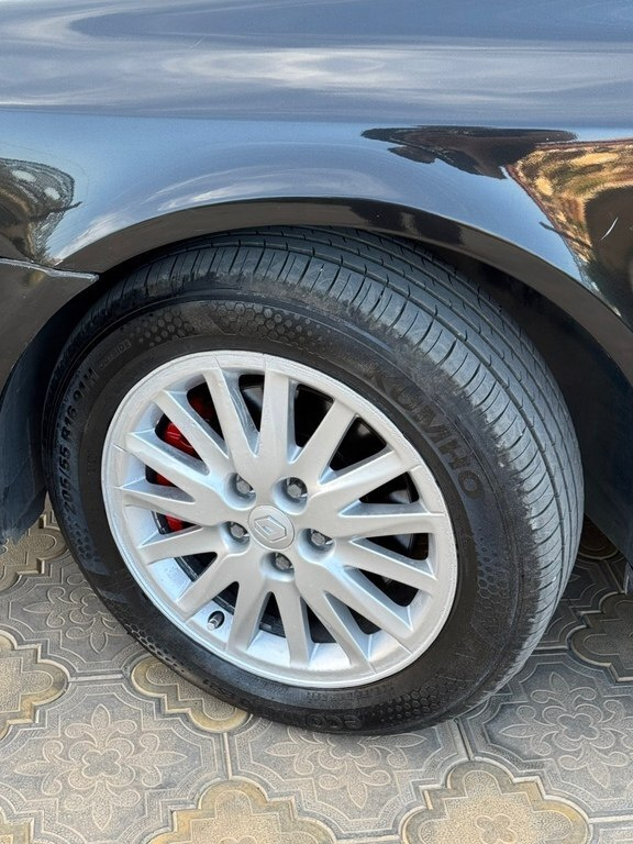2007 Renault Laguna, 2.0L, 298200km - Image 13