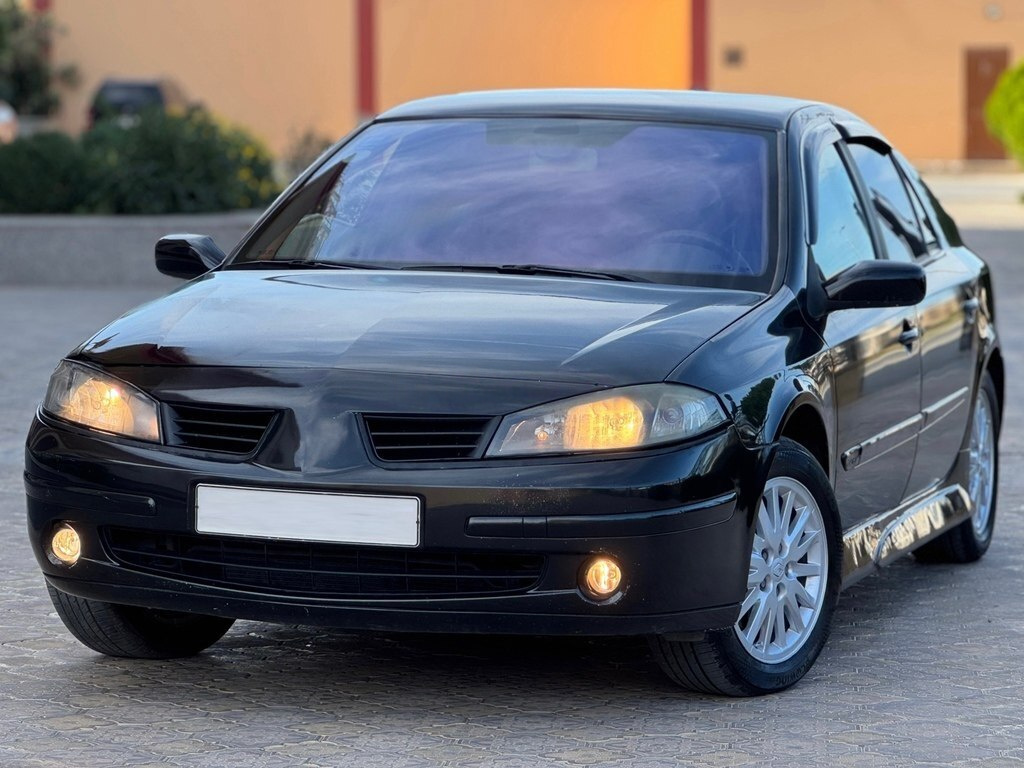 2007 Renault Laguna, 2.0L, 298200km - Image 6