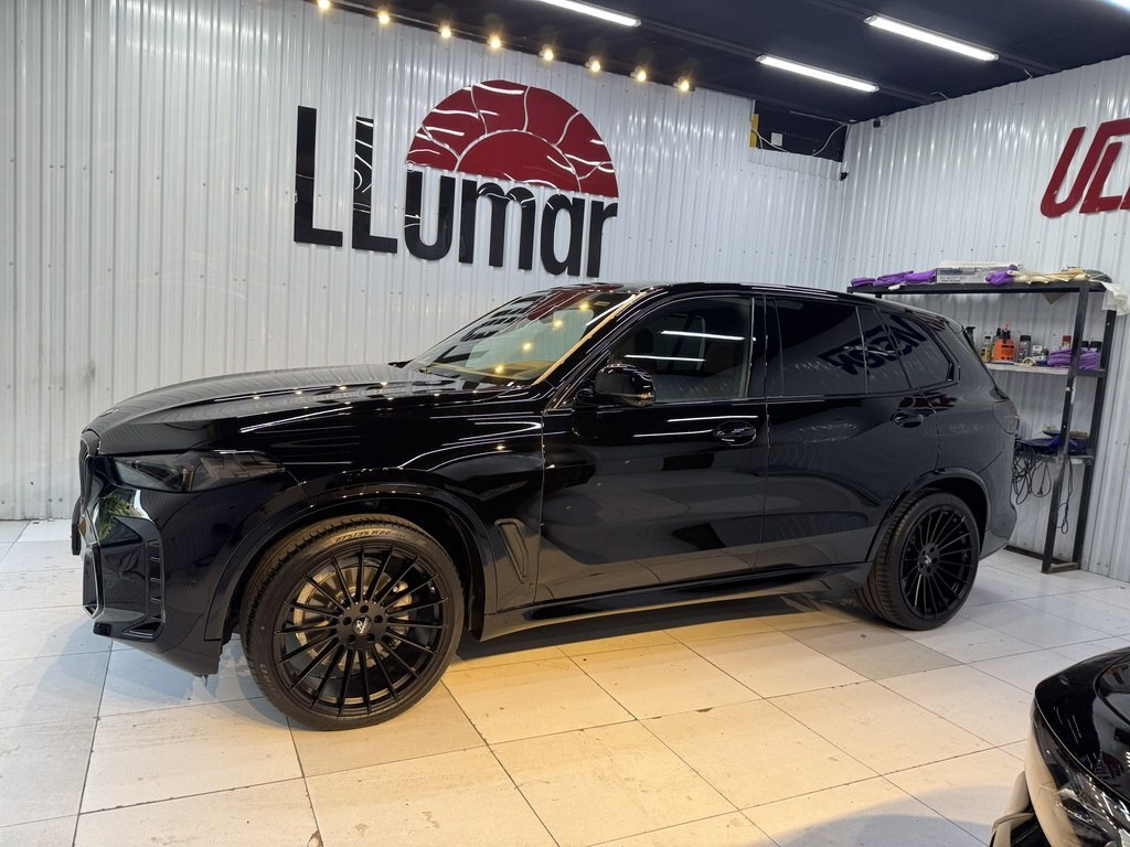 2023 BMW X5, 3.0L, 54000km - Image 5