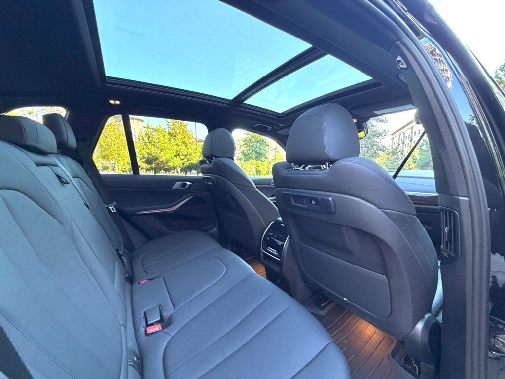 2020 BMW X5, 3.0L, 102000km - Image 12