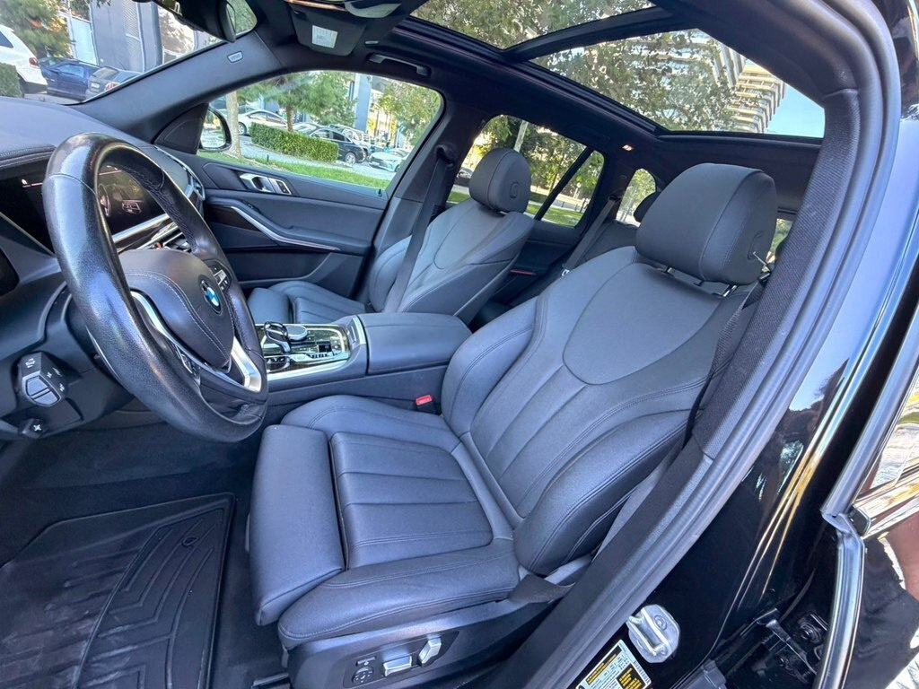 2020 BMW X5, 3.0L, 102000km - Image 14