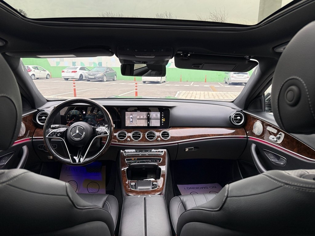 2022 Mercedes E 350, 2.0L, 91000km - Image 3