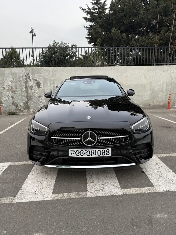 2022 Mercedes E 350, 2.0L, 91000km - Image 10