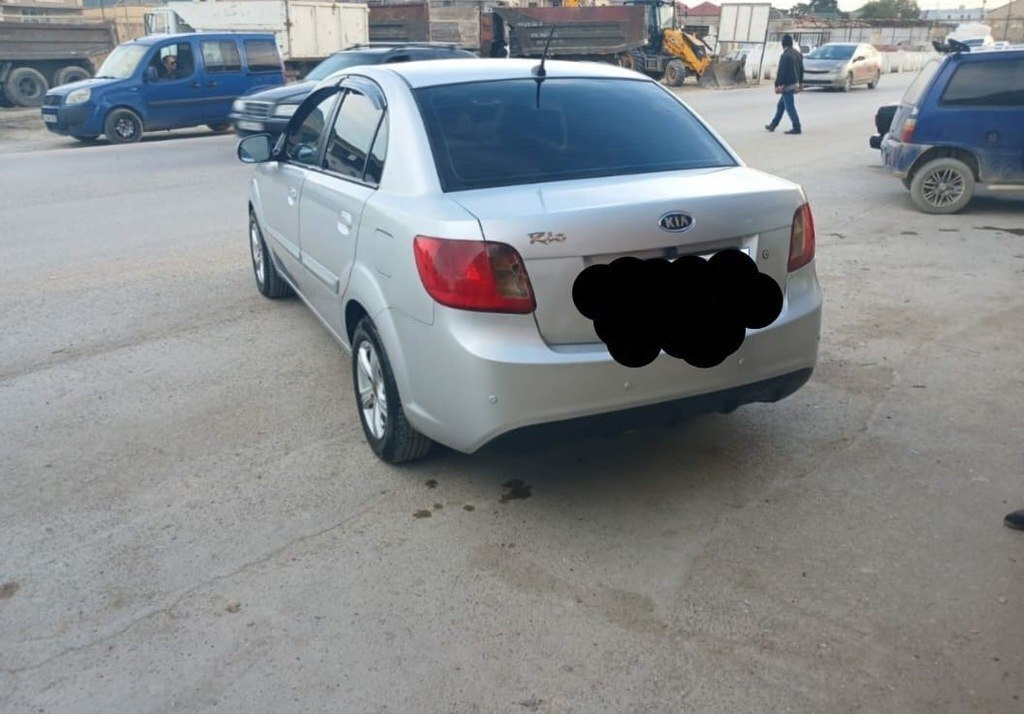 2011 Kia Rio, 1.4L, 280000km - Image 6