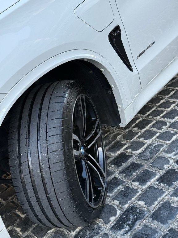 2017 BMW X5, 2.0L, 137500km - Image 16