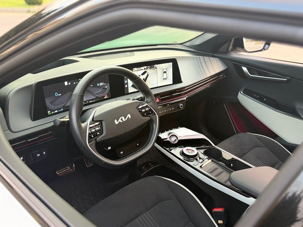 2024 Kia EV6, 0.0L, 6500km - Image 9