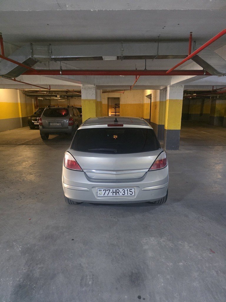2005 Opel Astra, 1.4L, 288000km - Image 8
